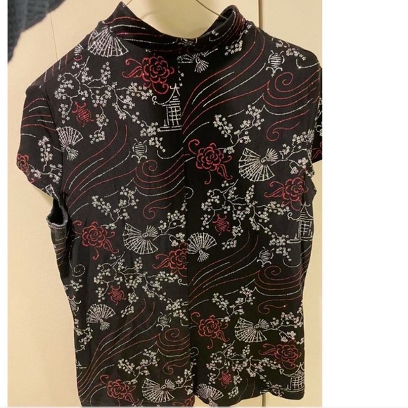 Sparkly shirt - Picture 2 of 6